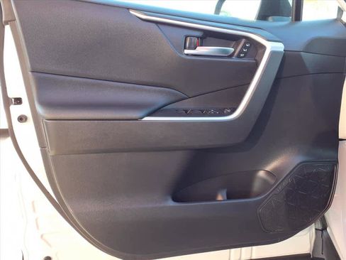 Certified 2023 Toyota RAV4 XLE Premium image 18