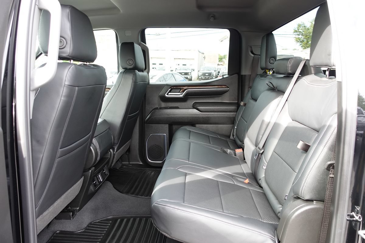 Used 2024 GMC Sierra 1500 Elevation AWD/4WD image 23