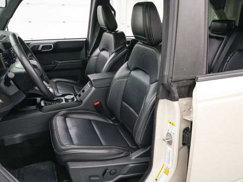 Certified 2025 Ford Bronco Badlands image 22