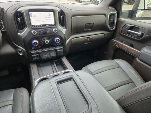 Used 2022 GMC Sierra 2500 Denali image 41