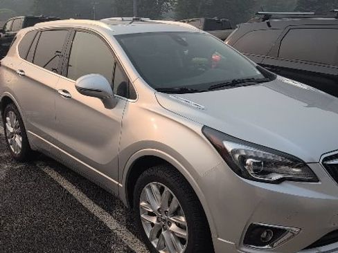 Used 2019 Buick Envision Premium AWD/4WD image 10