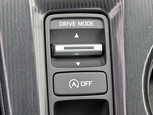 Certified 2025 Honda Civic Sport image 26