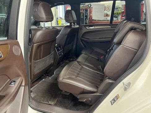 Used 2017 Mercedes-Benz GLS 450 4MATIC image 8