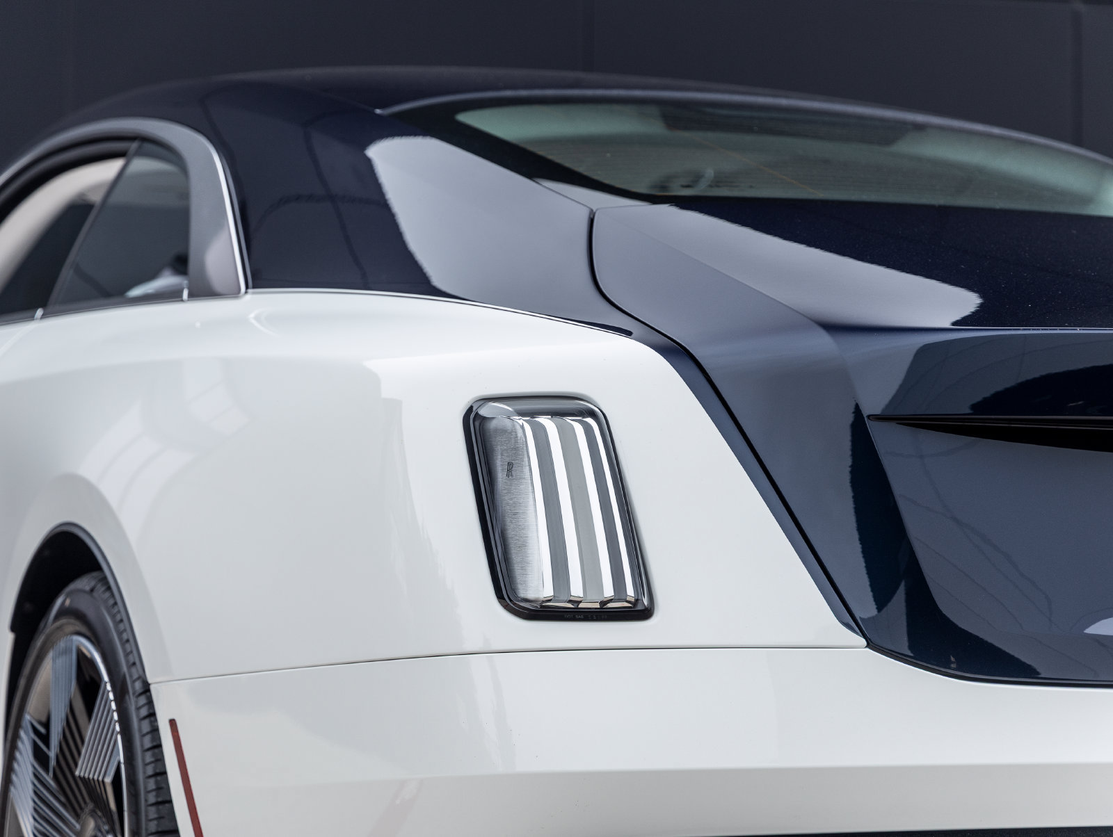 Certified 2026 Rolls-Royce Spectre w/ Spectre Enhancement Package AWD/4WD image 14