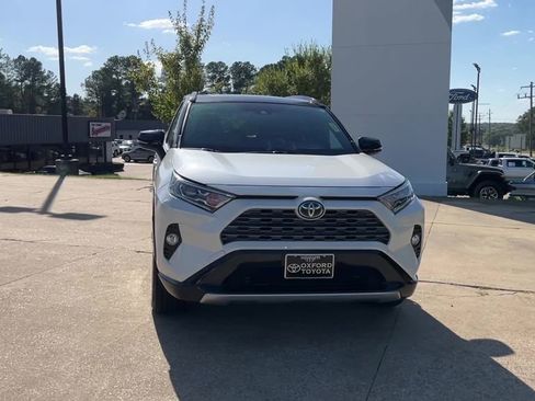 Used 2021 Toyota RAV4 XSE w/ XSE Grade Weather Package image 9