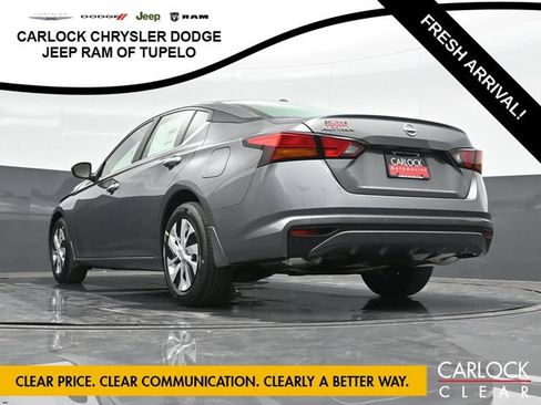 Used 2025 Nissan Altima 2.5 S FWD image 41