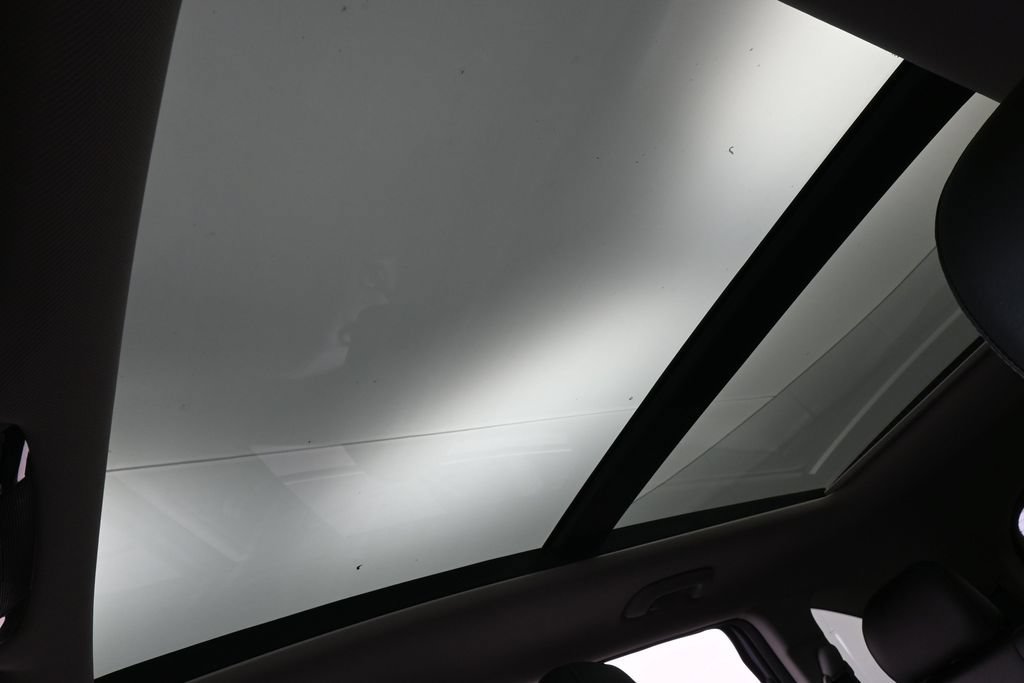 Used 2023 Kia Sorento S w/ Panoramic Sunroof Package FWD image 28