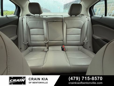Used 2017 Chevrolet Cruze Premier w/ Enhanced Convenience Package FWD image 29