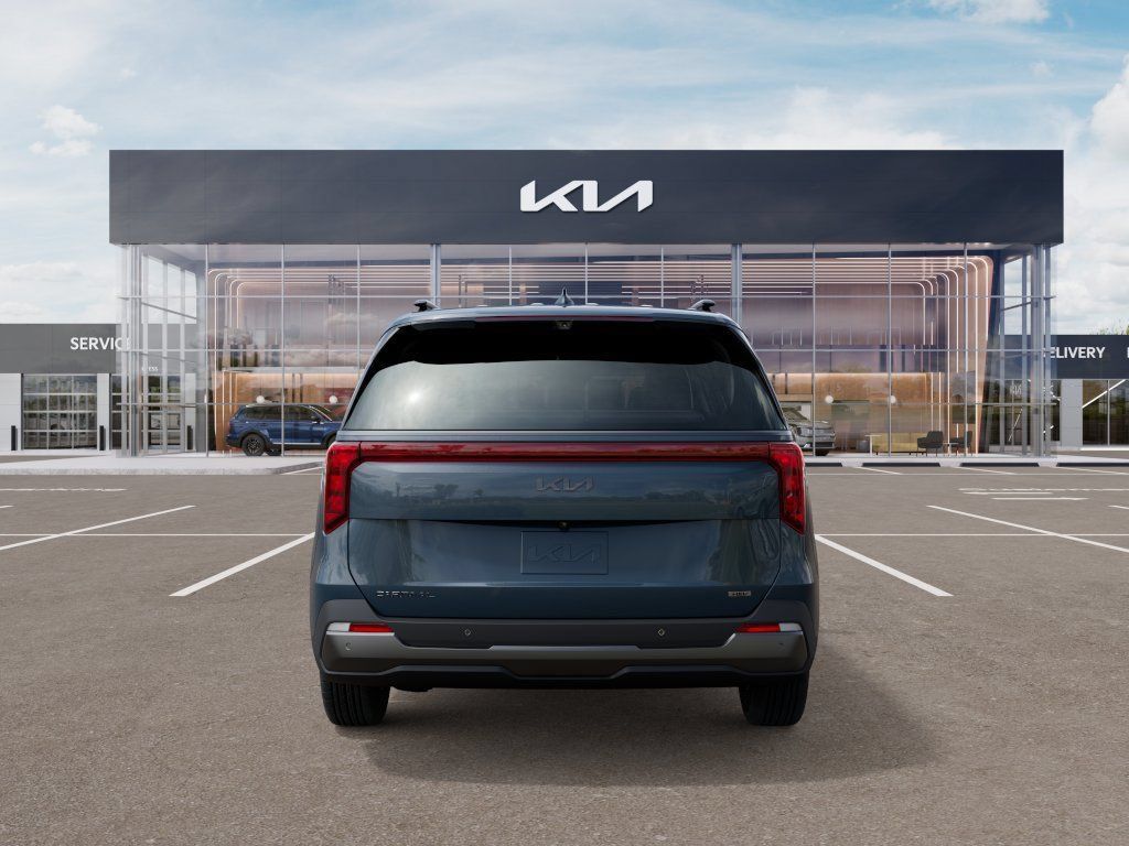 New 2027 Kia Carnival SX w/ Dark Edition Package FWD image 6