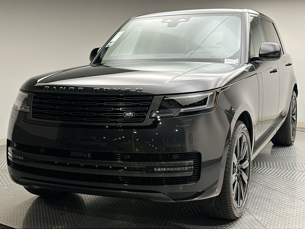 New 2026 Land Rover Range Rover Long Wheelbase SE AWD/4WD image 1