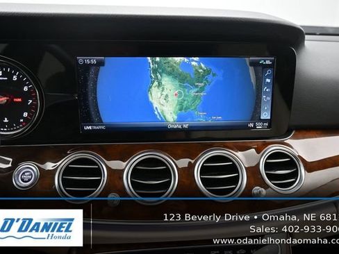 Used 2019 Mercedes-Benz E 300 4MATIC image 28