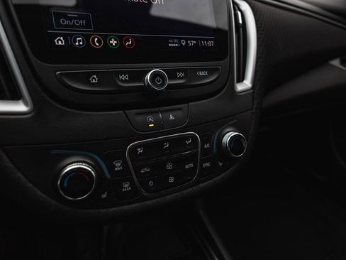 Used 2023 Chevrolet Malibu LT image 7