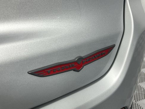 Used 2024 Jeep Compass Trailhawk image 33