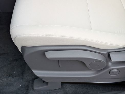 New 2026 Hyundai Santa Fe SE image 18