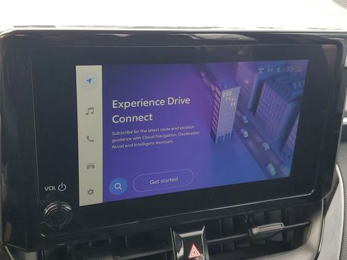 Used 2025 Toyota Corolla LE image 21