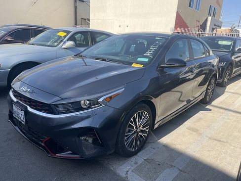 Used 2024 Kia Forte GT-Line FWD image 2