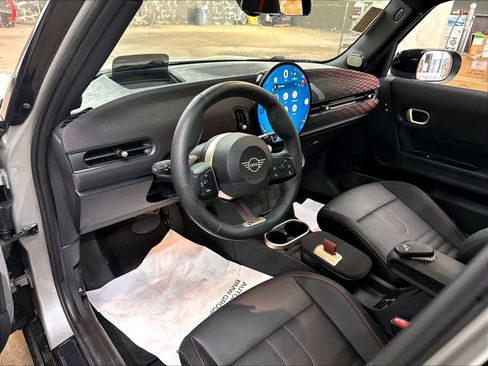 Certified 2025 MINI Cooper S FWD image 16