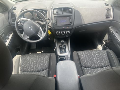 Used 2024 Mitsubishi Outlander Sport ES AWD/4WD image 22