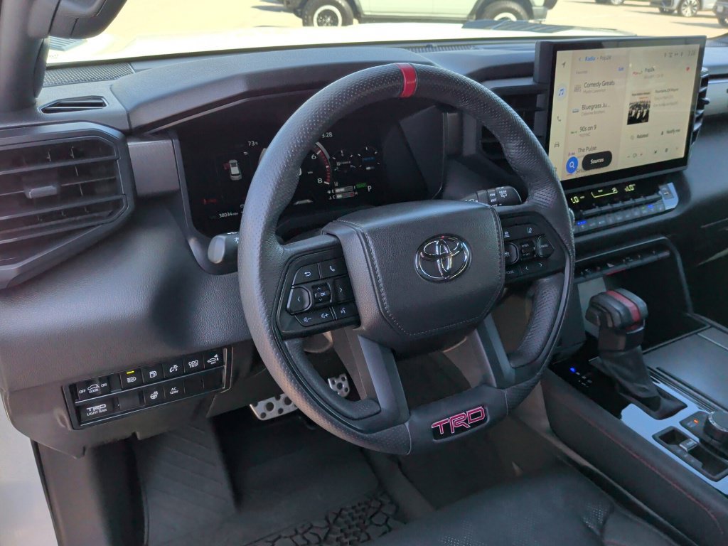 Used 2025 Toyota Sequoia TRD Pro AWD/4WD image 15