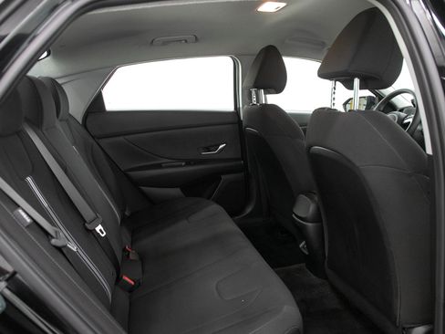 Used 2026 Hyundai Elantra Hybrid FWD image 12