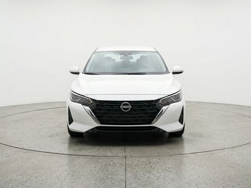 Used 2025 Nissan Sentra S FWD image 2