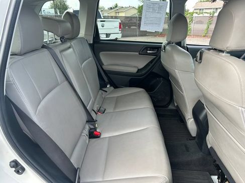 Used 2016 Subaru Forester 2.5i Touring w/ Eyesight & Navigation System AWD/4WD image 33