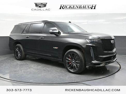 Certified 2024 Cadillac Escalade ESV V w/ LPO, ONYX Package AWD/4WD image 1
