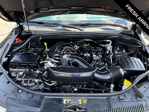 Used 2023 Dodge Durango SXT RWD image 28