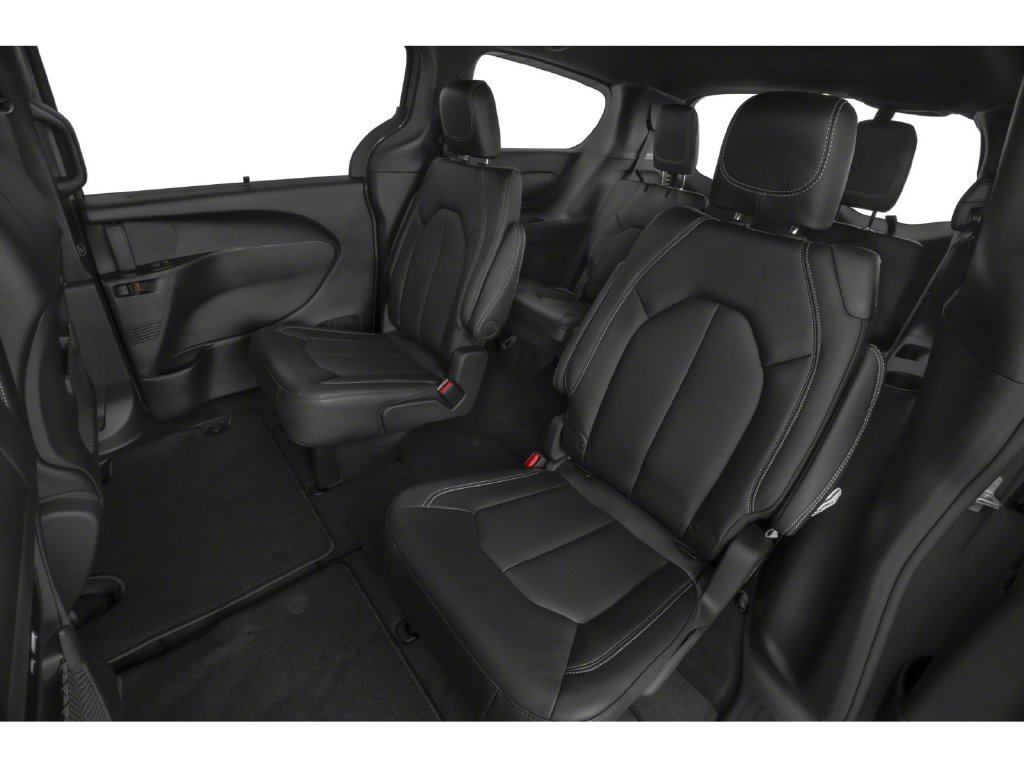 Used 2025 Chrysler Pacifica Select FWD image 8