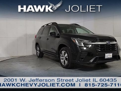 Used 2025 Subaru Ascent Premium AWD/4WD image 2