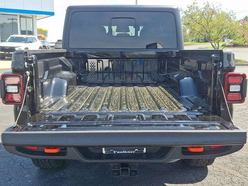 Used 2026 Jeep Gladiator Mojave AWD/4WD image 30