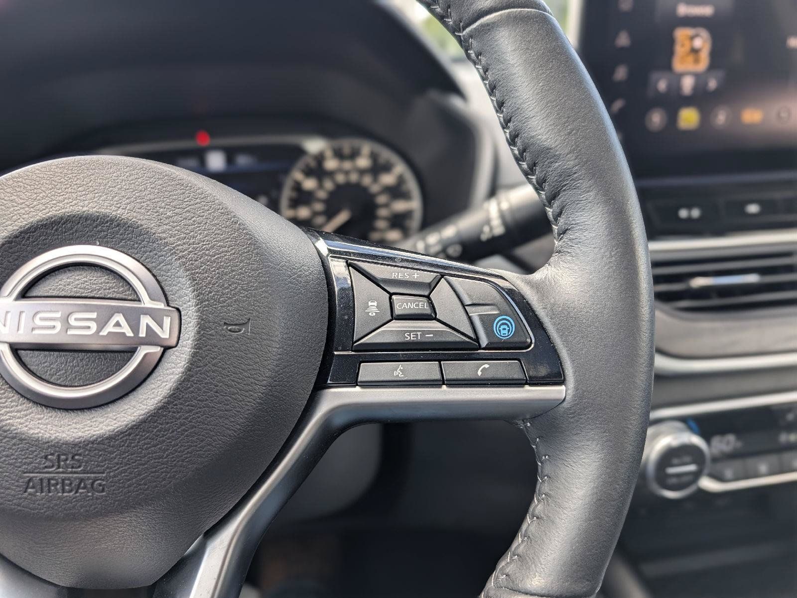 Used 2024 Nissan Altima 2.5 SL AWD/4WD image 22