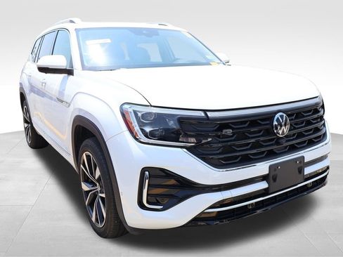 Used 2024 Volkswagen Atlas SEL Premium R-Line AWD/4WD image 10