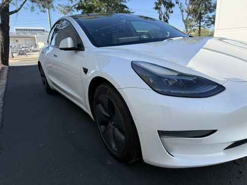 Used 2021 Tesla Model 3 Standard Range Plus RWD image 7