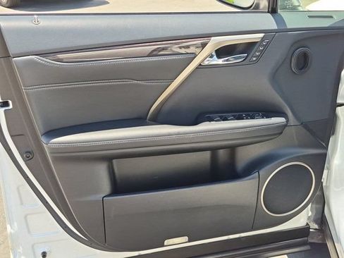 Used 2018 Lexus RX 350L Luxury w/ Cold Area Package (CT) FWD image 14
