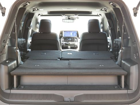 New 2025 Lexus LX 700h F Sport image 24