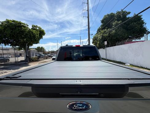 Used 2020 Ford F250 Lariat w/ Lariat Ultimate Package AWD/4WD image 15