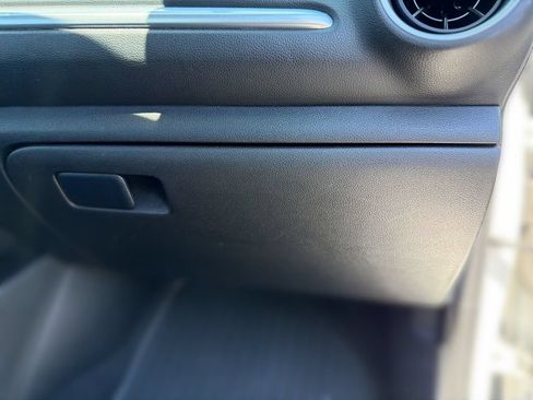 Used 2023 Kia Forte GT-Line FWD image 38