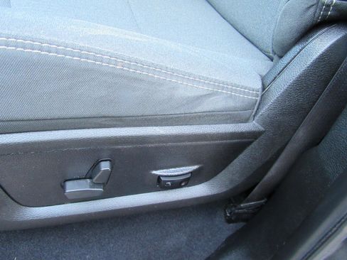Used 2021 RAM 1500 Classic Warlock w/ Electronics Group AWD/4WD image 18