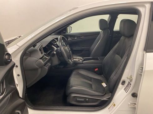 Used 2020 Honda Civic Sport Touring image 8
