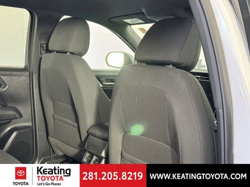 Used 2025 GMC Terrain Elevation image 19