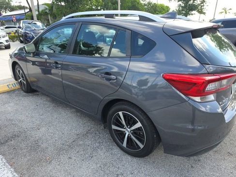 Used 2021 Subaru Impreza 2.0i Premium AWD/4WD image 4