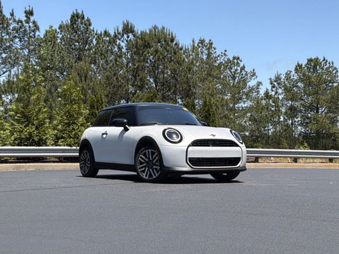 Certified 2026 MINI Cooper 2-Door Hardtop FWD image 2