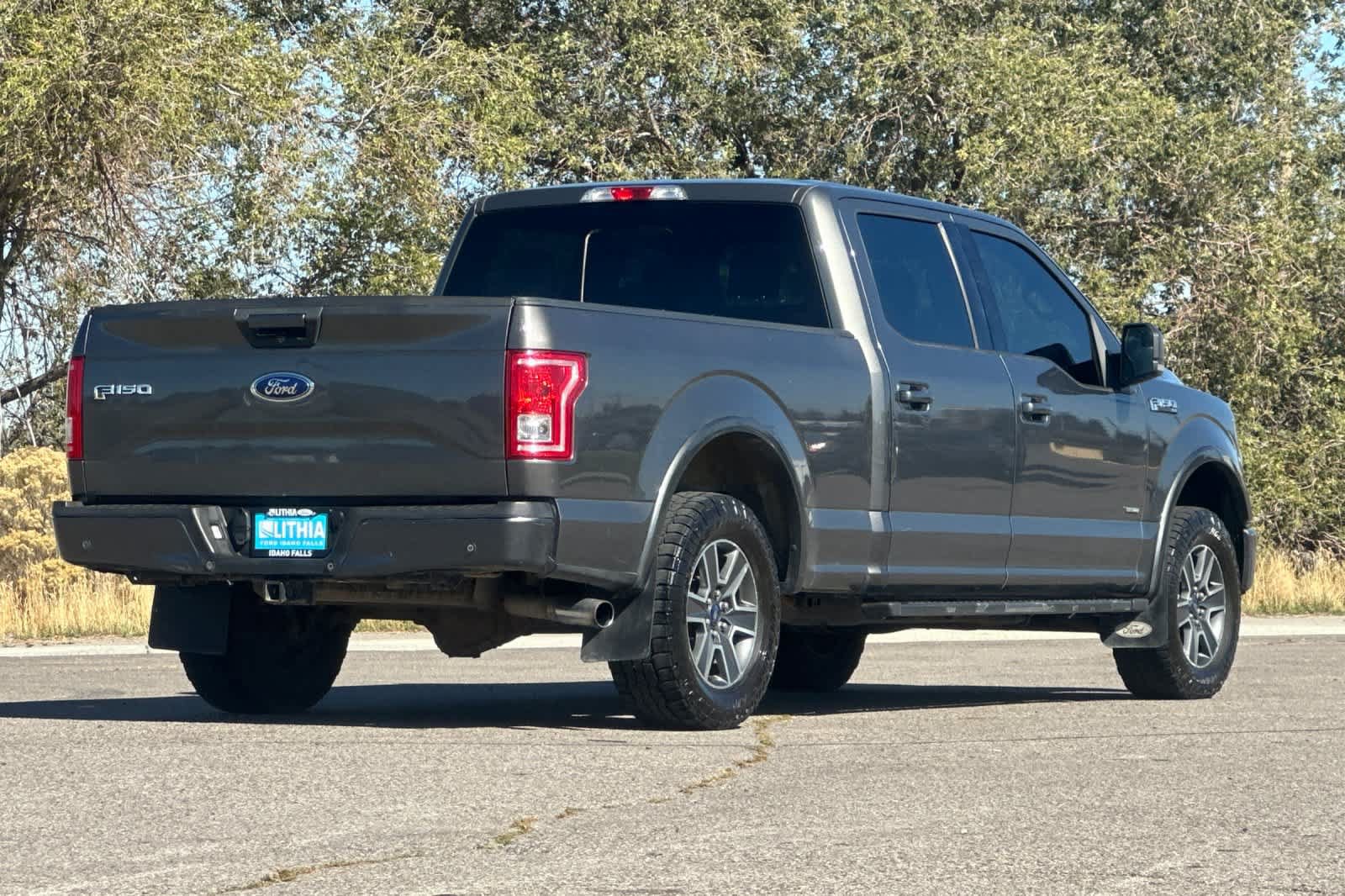Used 2016 Ford F150 XLT w/ Equipment Group 302A Luxury AWD/4WD image 2