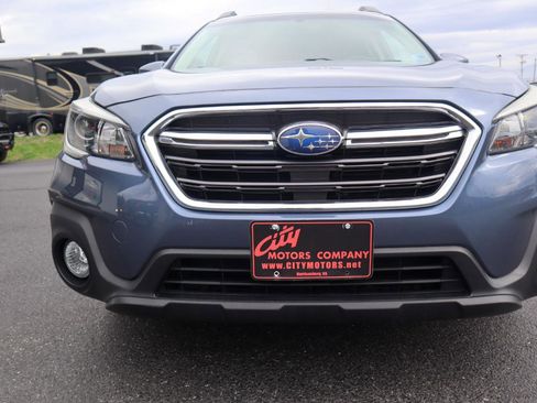 Used 2018 Subaru Outback 2.5i Premium image 29