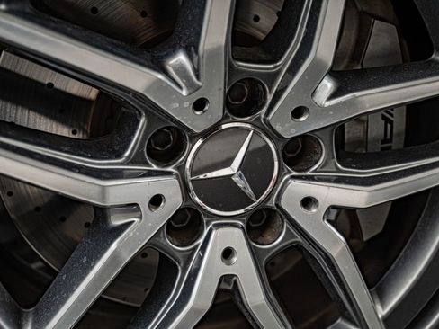 Used 2022 Mercedes-Benz E 53 AMG 4MATIC Sedan image 12