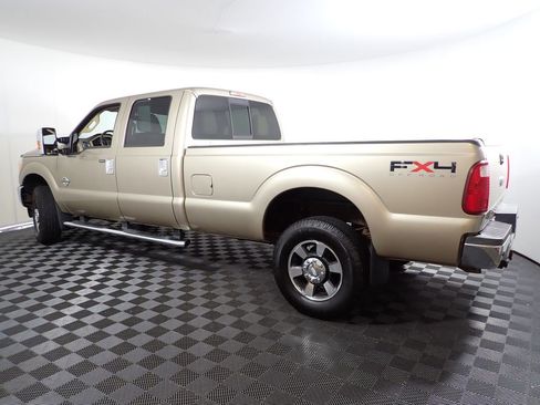 Used 2011 Ford F350 Lariat w/ Lariat Interior Pkg AWD/4WD image 11