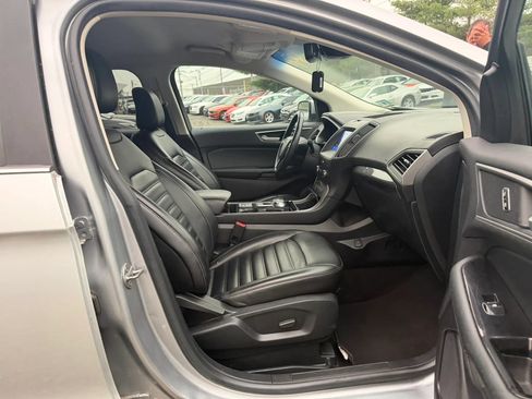Used 2020 Ford Edge SEL FWD image 12