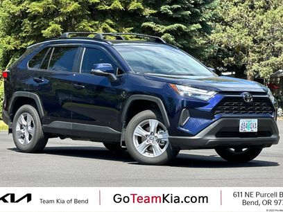 Used 2025 Toyota RAV4 XLE w/ Convenience Package
