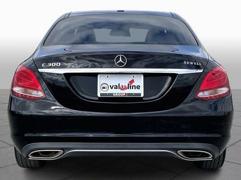 Used 2017 Mercedes-Benz C 300 Sedan image 5